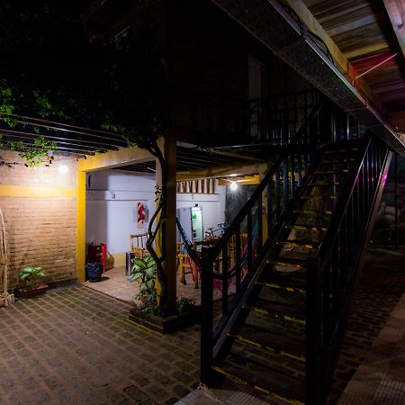 Posada Los Tajibos プエルト・イグアス エクステリア 写真