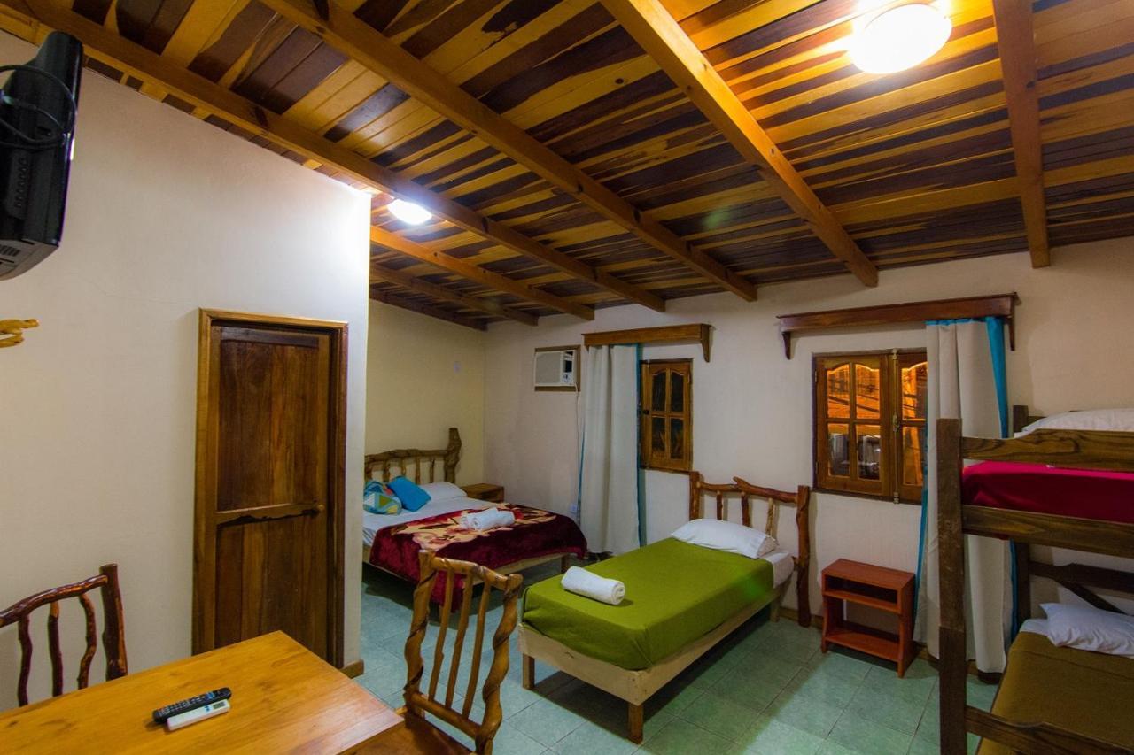 Posada Los Tajibos プエルト・イグアス エクステリア 写真